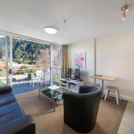 Mountain View City Apartment Квинстаун Экстерьер фото
