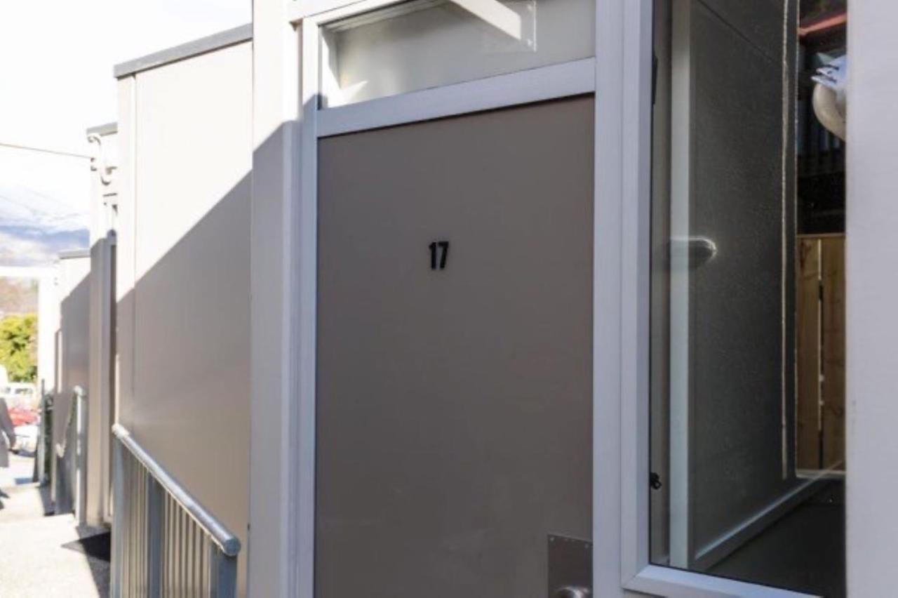 Mountain View City Apartment Квинстаун Экстерьер фото