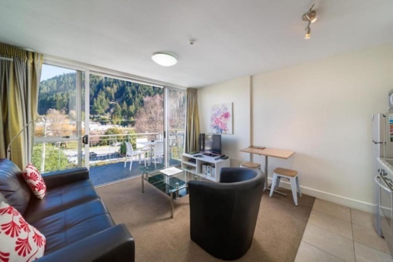 Mountain View City Apartment Квинстаун Экстерьер фото